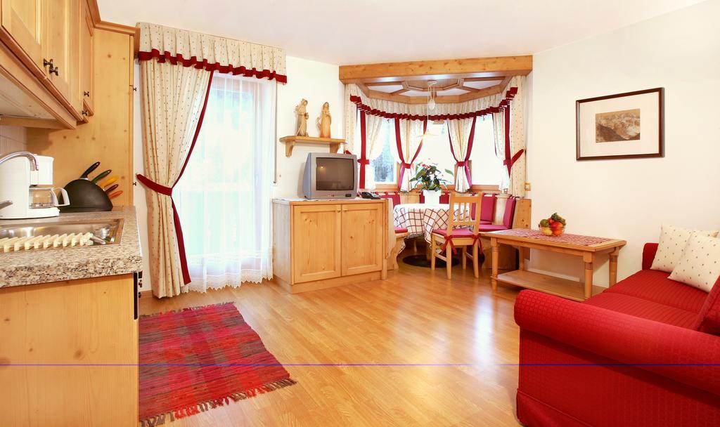 Residence Carin Сельва-ди-Валь-Гардена Номер фото